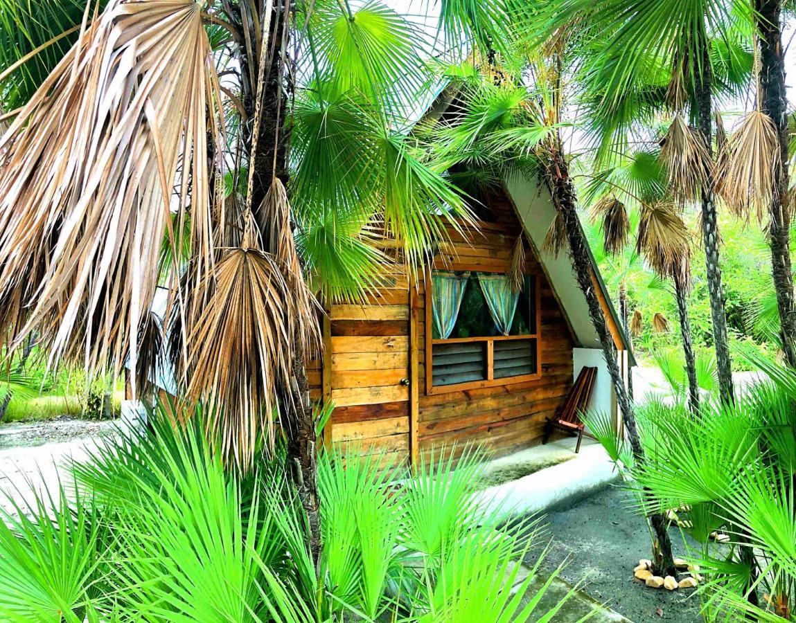 Kin Resort Lodge Maya Beach Екстер'єр фото