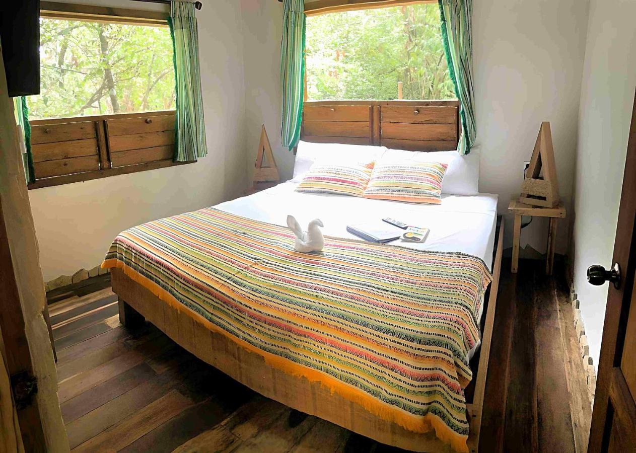 Kin Resort Lodge Maya Beach Екстер'єр фото