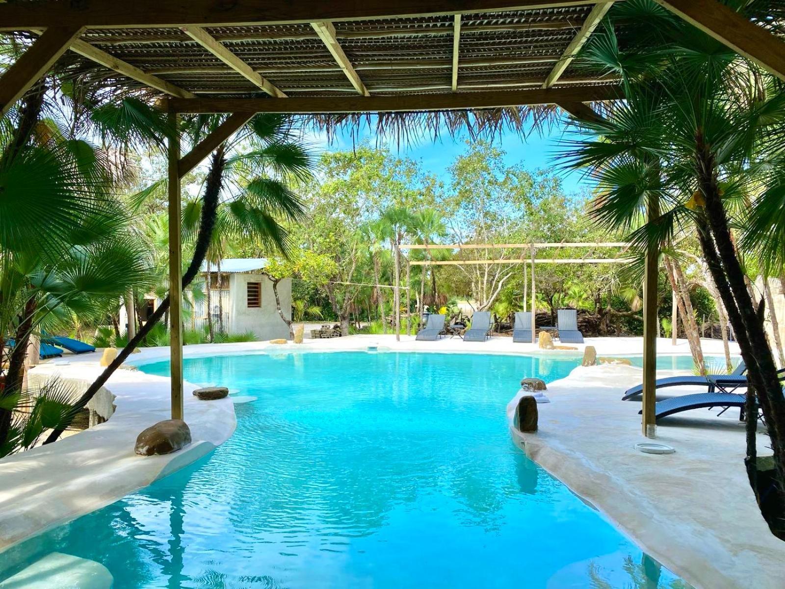 Kin Resort Lodge Maya Beach Екстер'єр фото
