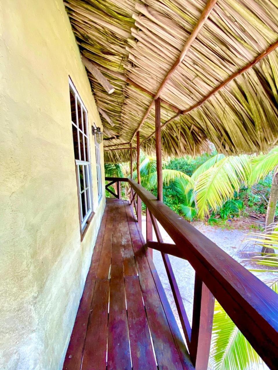Kin Resort Lodge Maya Beach Екстер'єр фото