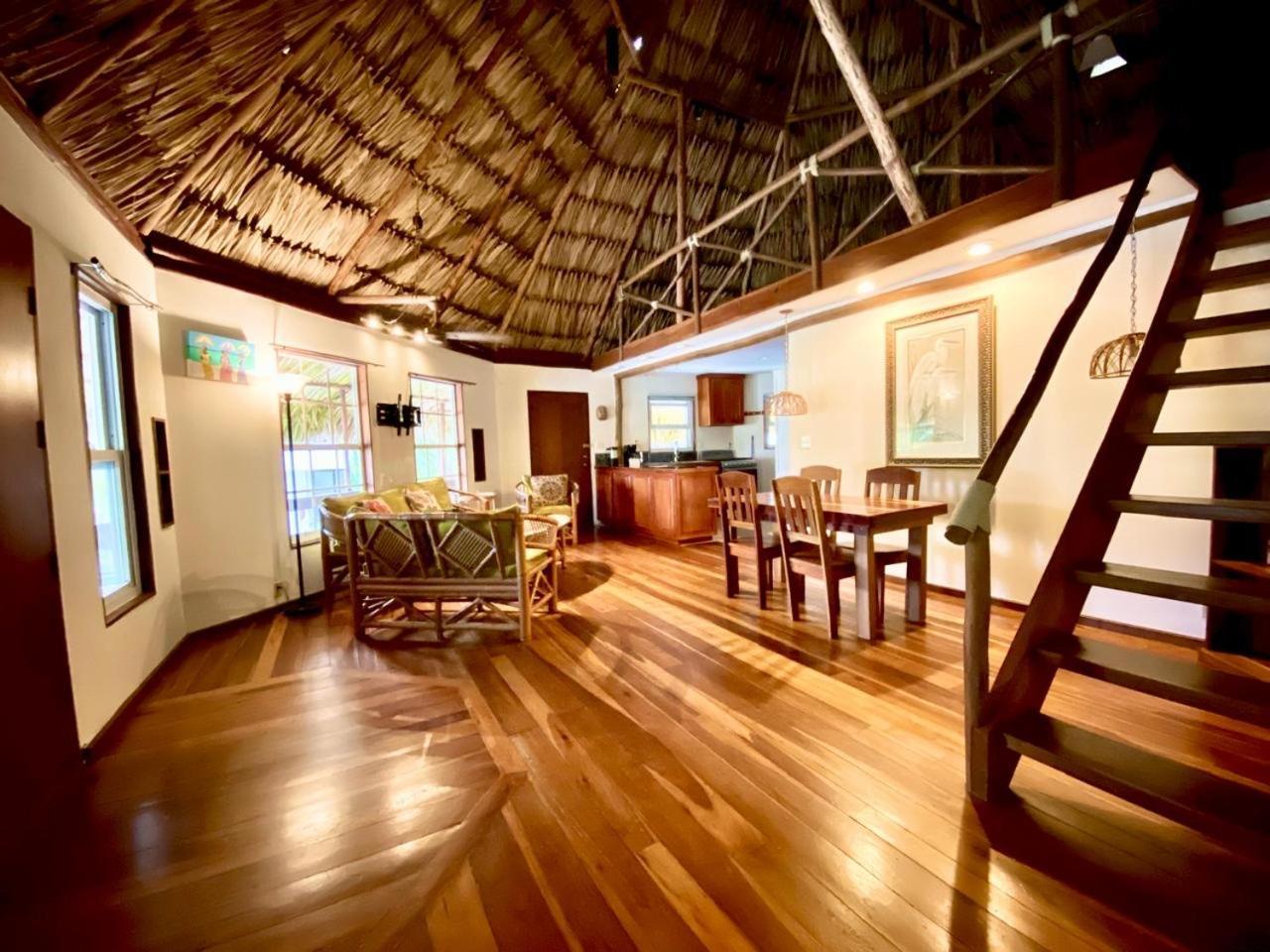 Kin Resort Lodge Maya Beach Екстер'єр фото